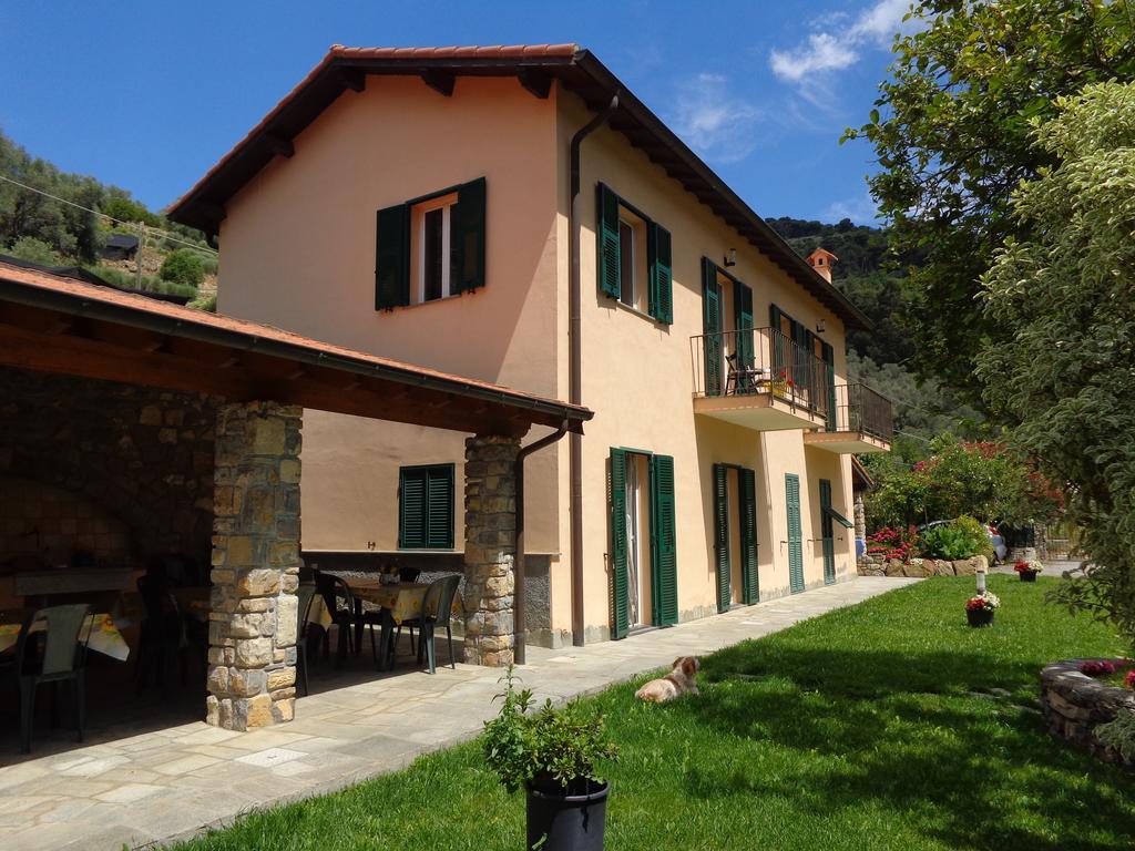 Agriturismo Turlin Vallebona ภายนอก รูปภาพ