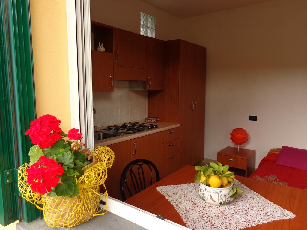 Agriturismo Turlin Vallebona ภายนอก รูปภาพ